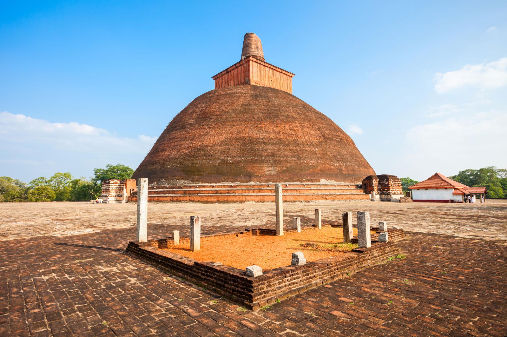 Top things to do in anuradhapura sri lanka